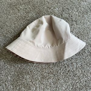 Lululemon Bucket hat